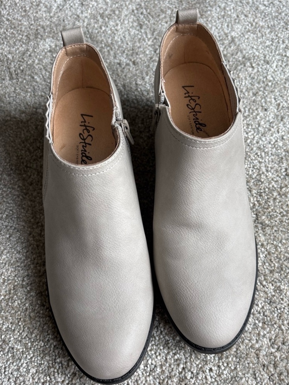 Life Stride Women's Light Gray Slip-On Mules